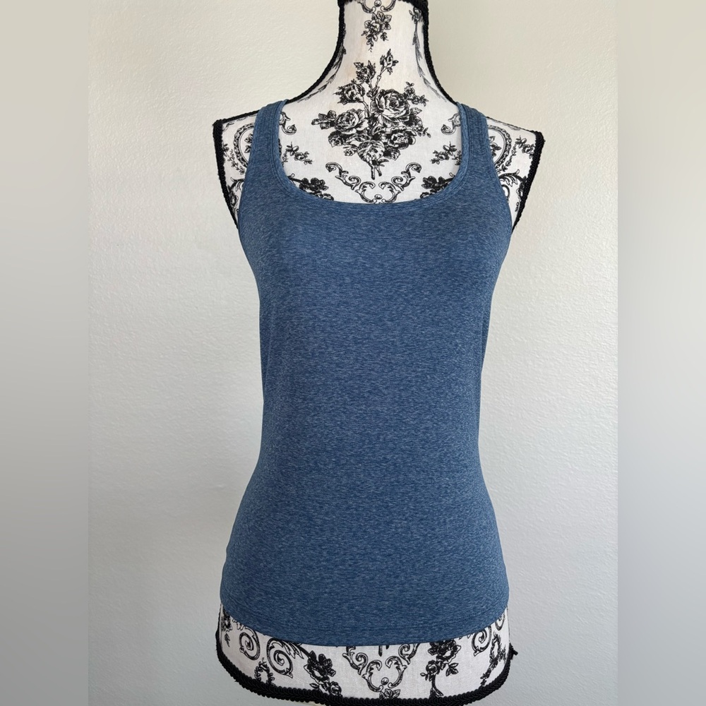 The North Face Women's Heather Blue Tank Top - Picture 2 of 6